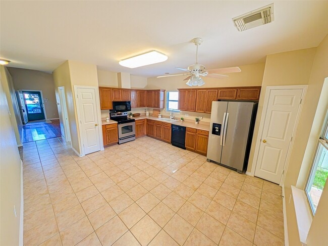 Photo - 21335 Sweet Grass Ln