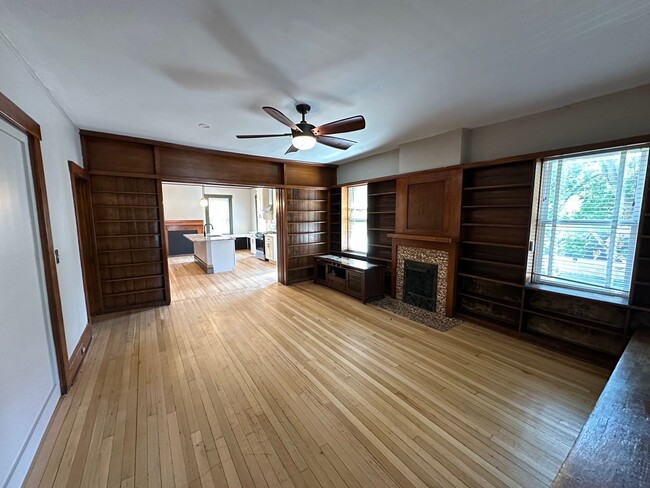 Photo - 393 W 8th Ave Unit 393