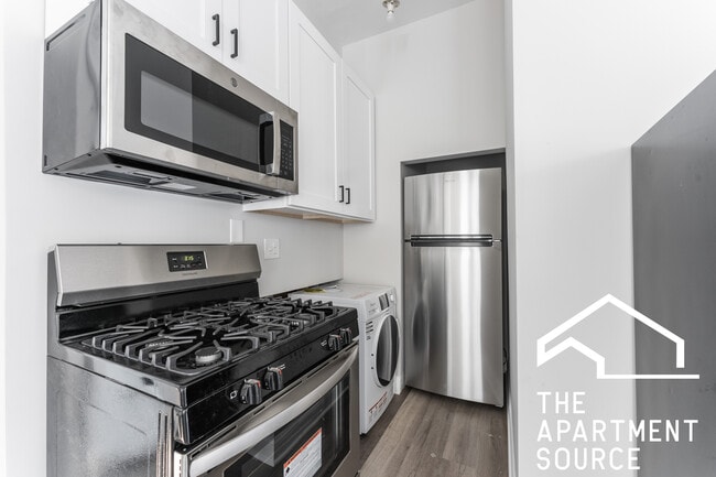 Photo - 2658 W Huron St Unidad CH