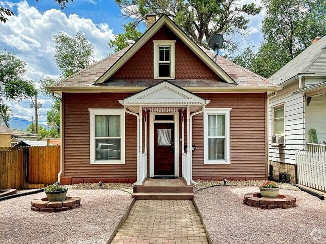Building Photo - Charming home in the heart of Old Colorado...