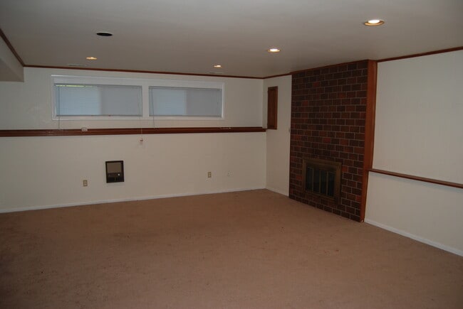 Photo - 13310 NE 74th St