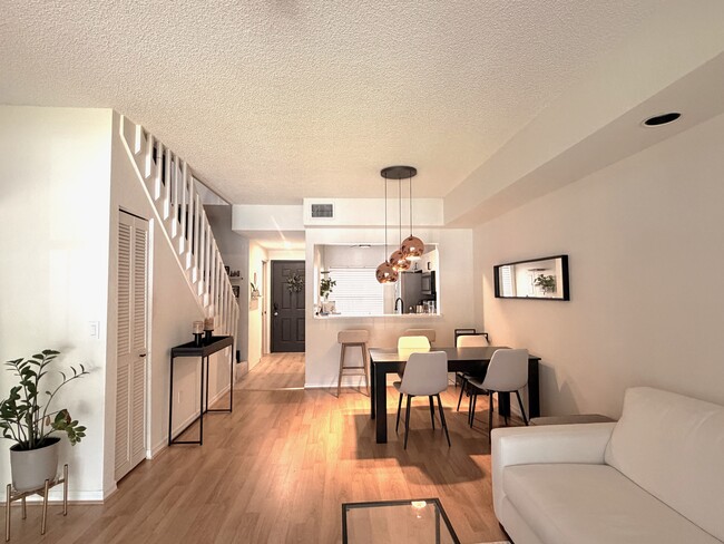 Photo - 1018 Woodshire Ln Unit A202