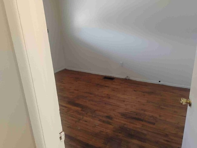 Photo - 19394 Algonac St