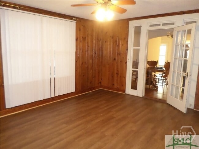 141 Rommel Ave
