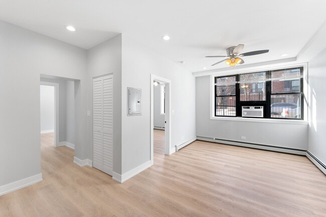 Photo - 1546 W Jonquil Terrace Unidad 005