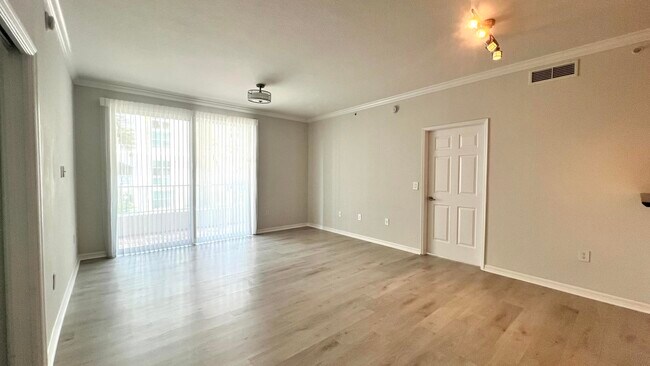 Photo - 806 E Windward Way Unit 216