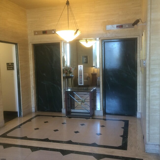 Photo - 112 S Oxford Ave Unit 403