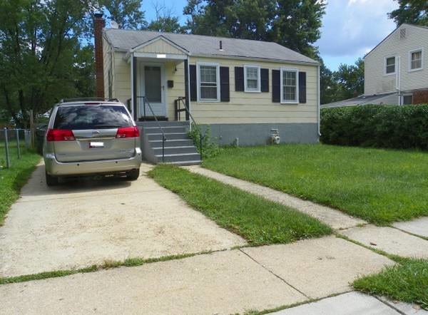 Building Photo - 9703 Narragansett Pkwy