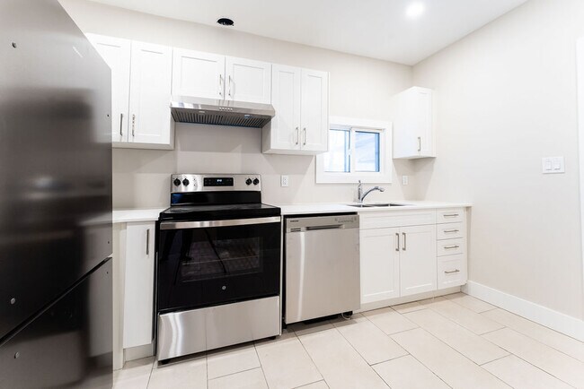 Photo - Main Floor * 2 Bedroom DUPLEX for rent* newly renovated*AUG 1