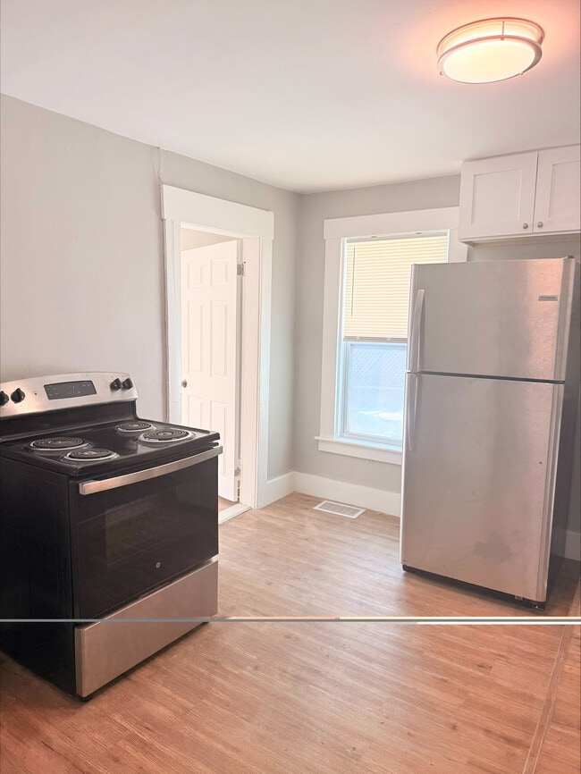 Photo - 1 West St Unit 1