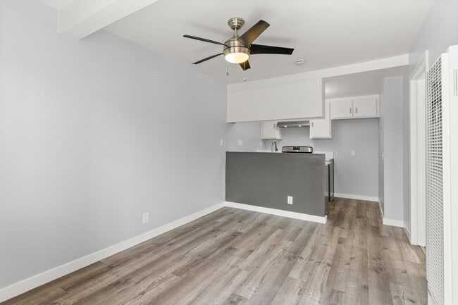 Photo - 533 E 11th St Apartamento Unidad 01