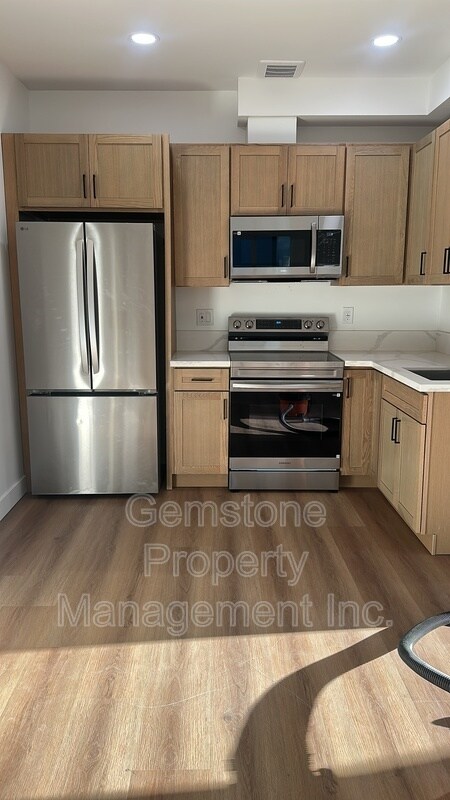 Photo - 5387 Brockbank Pl