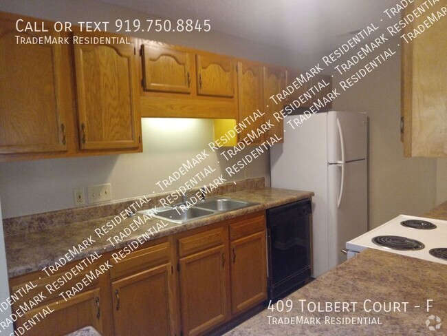 Building Photo - Welcome to Laketree Apartments – A Place t... Unit F