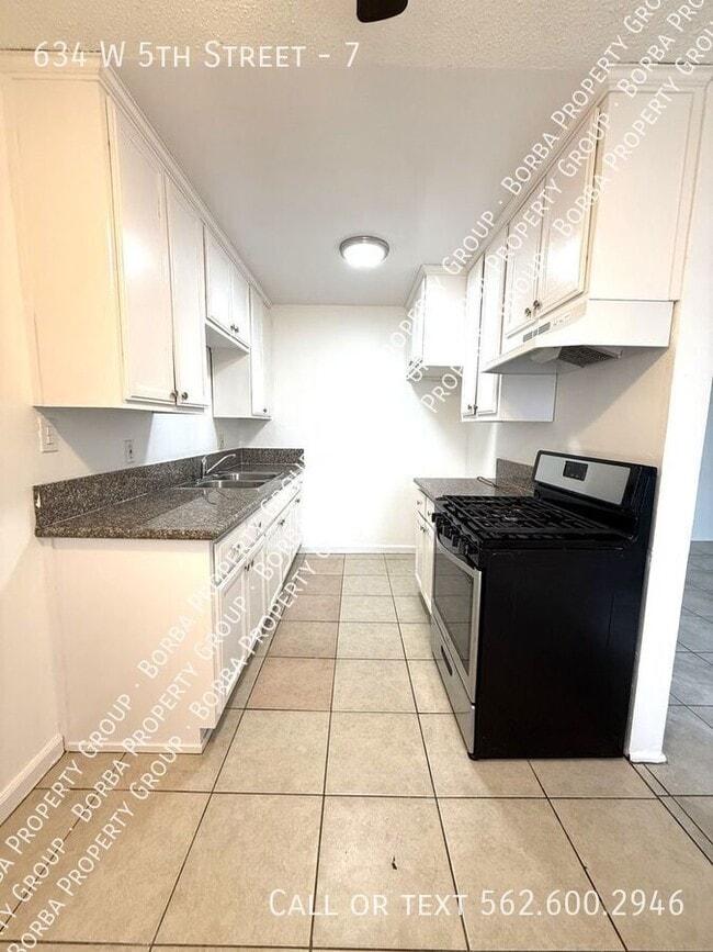 Building Photo - 634 W 5th St Unit 7 Rental