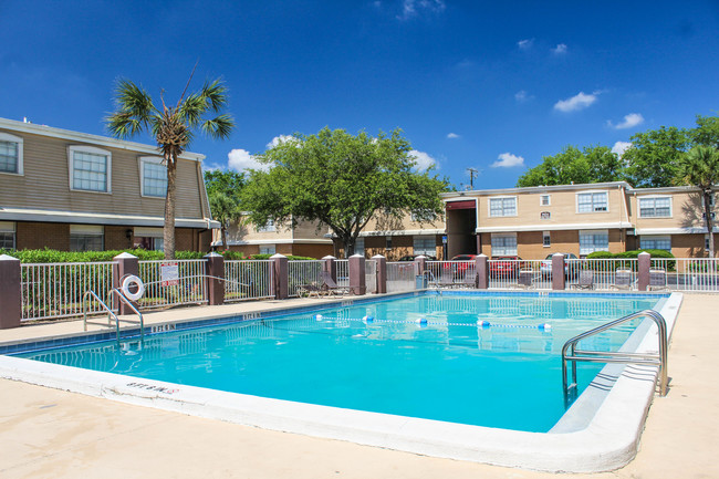 The Park At Chesterfield Apartments For Rent In Tampa, Fl 