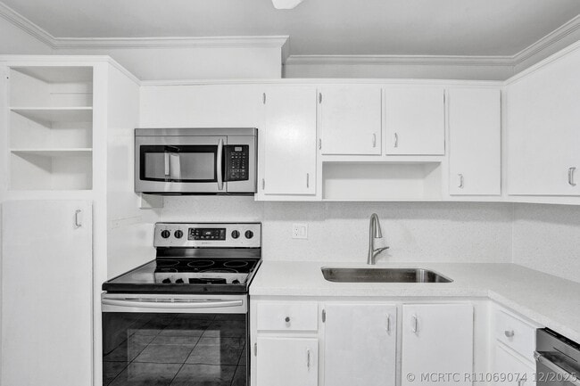 6200 S Falls Cir Dr Unit 202