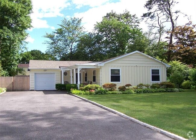 Building Photo - 50 Ranch Dr Rental