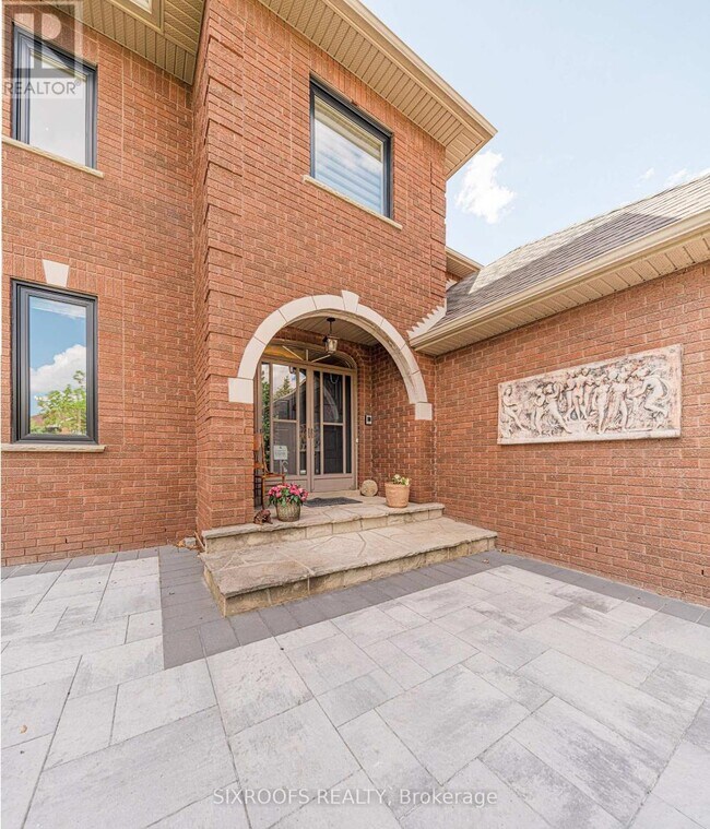 Photo - MAIN - 222 FIFTH AVENUE