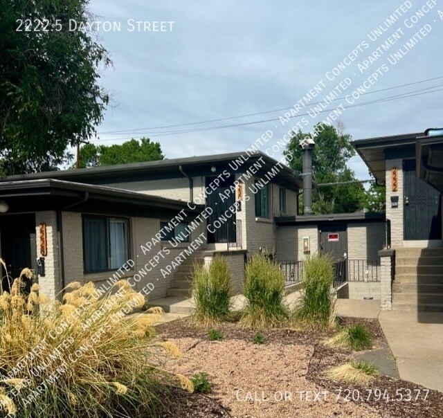 Building Photo - 2222.5 Dayton St Rental
