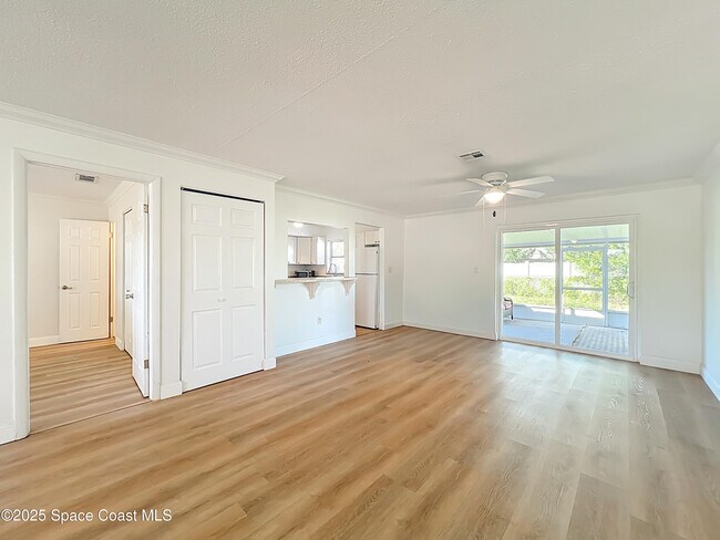 Photo - 2198 Woodbury Rd