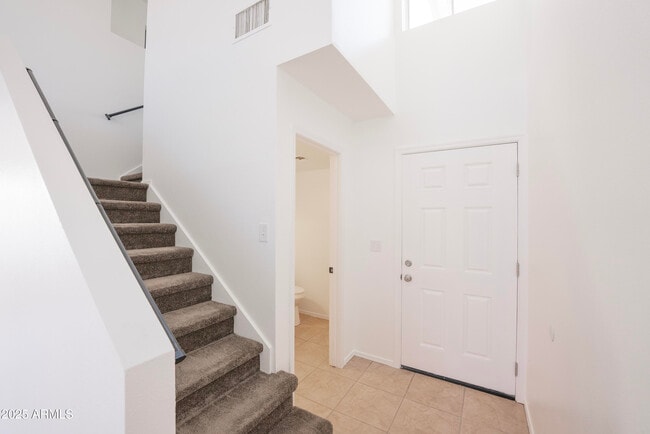 Photo - 413 S Sunrise Dr