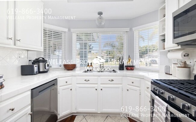 Photo - 41900 Kaffirboom Ct