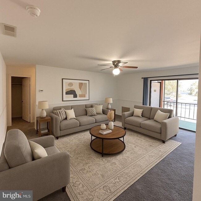 Photo - 222 Echelon Rd