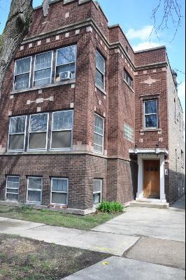 Building Photo - 3647 N Marshfield Ave Rental