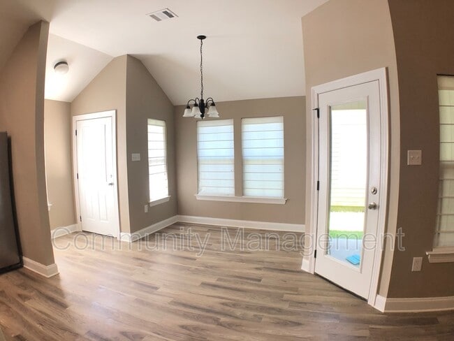 Photo - 836 Sedona Pines Dr