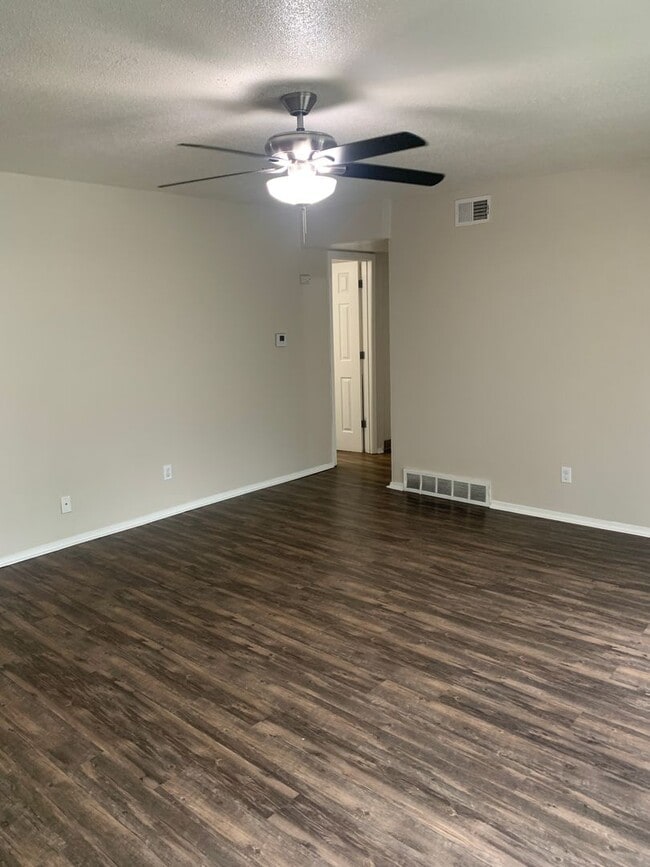 Montclaire Apartments