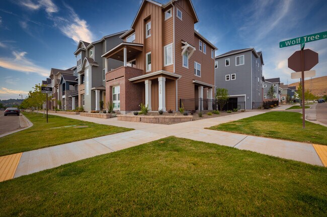 Photo - 4268 E Wolf Tree St