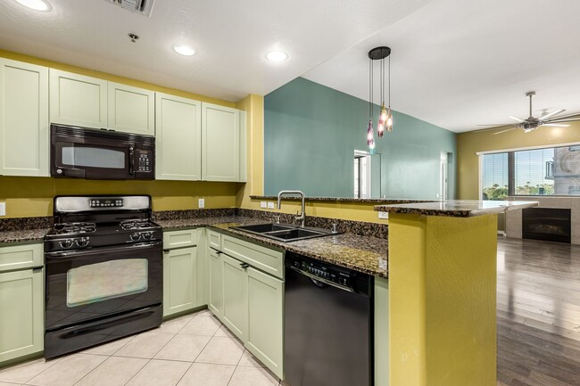 Photo - 2302 N Central Ave