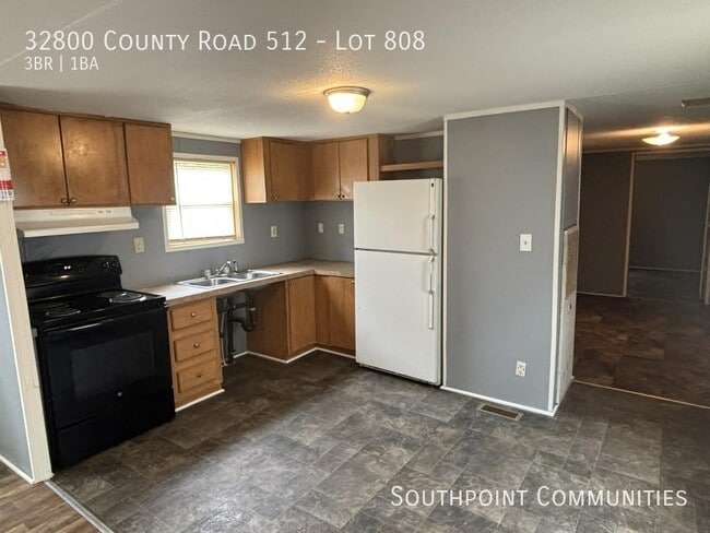 Building Photo - 32800 Co Rd 512