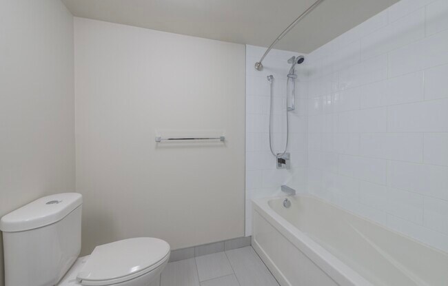 Photo - 5633-5633 Fenwick St Unit 206