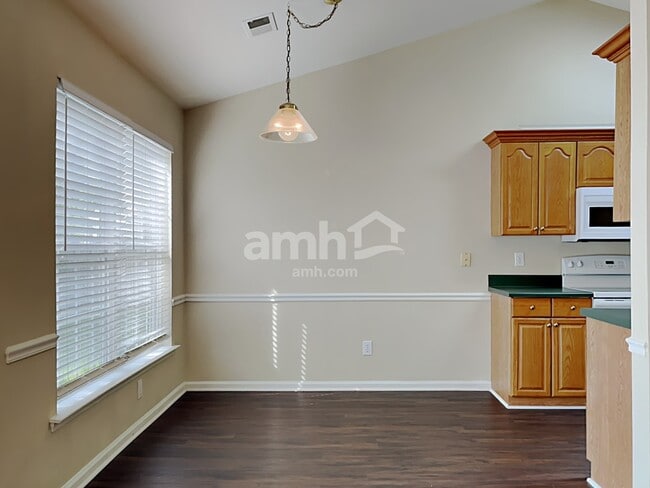 Photo - 3702 Tuxford Ln