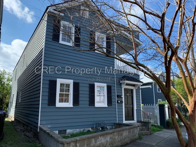 Building Photo - 43 Kennedy St