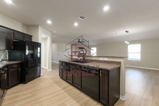 Photo - 6708 Oliver Loving Dr