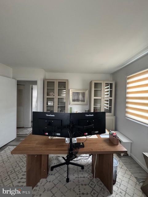 Photo - 745 Tamarack Trail