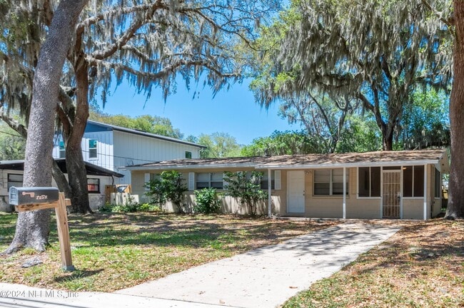 Building Photo - 1159 Green Cay Ave