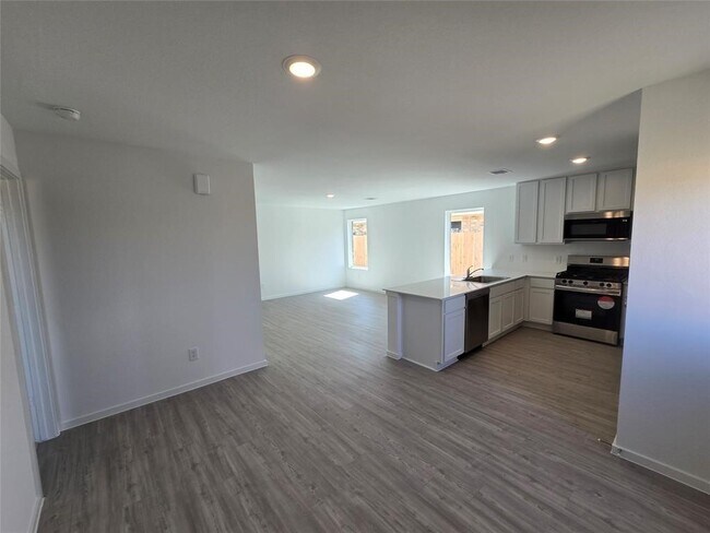 Photo - 29035 Pearl Barley Wy