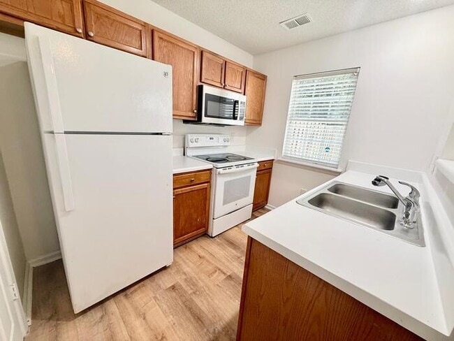 Photo - 15536 Asterwind Ct