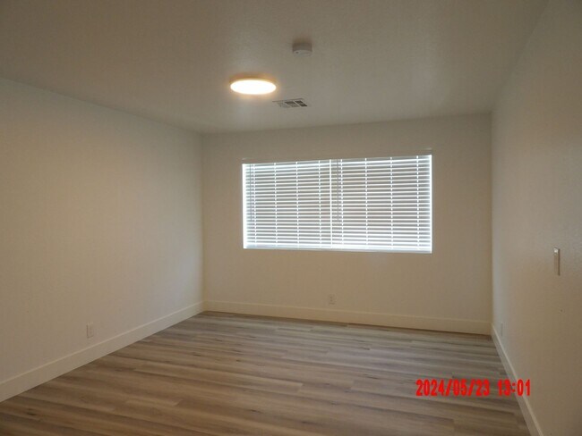 Photo - 4240 Gaye Ln