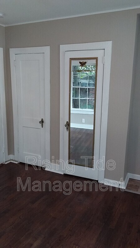 Photo - 307 Bessemer Super Hwy