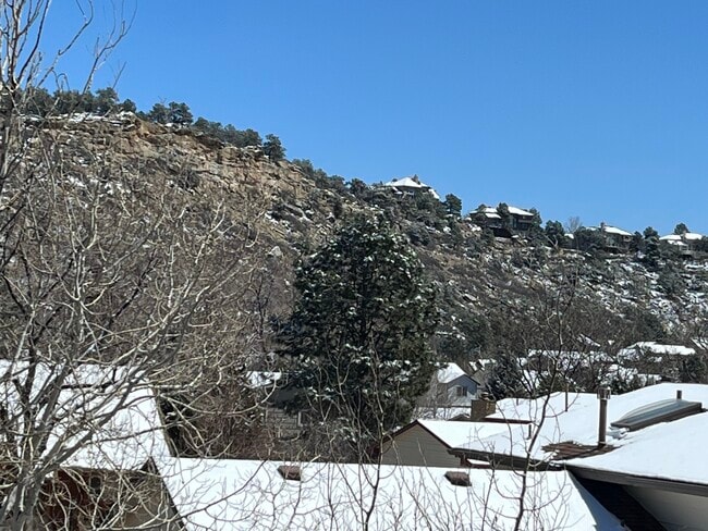 Photo - 5303 Meadowgreen Dr