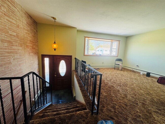 Photo - 100 Felters Rd