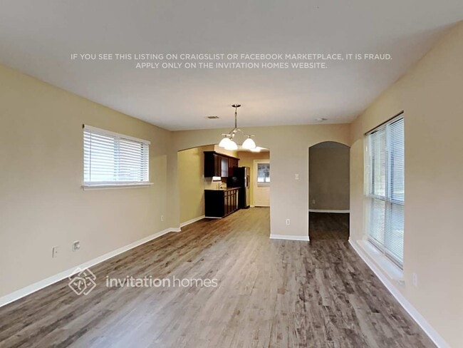 Photo - 1824 Meadow Creek Dr