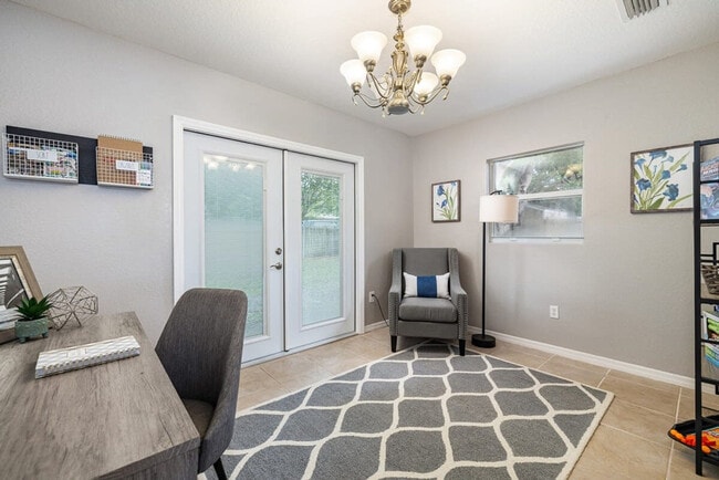 Photo - 2454 Whitman St Unidad SI ID1023053P