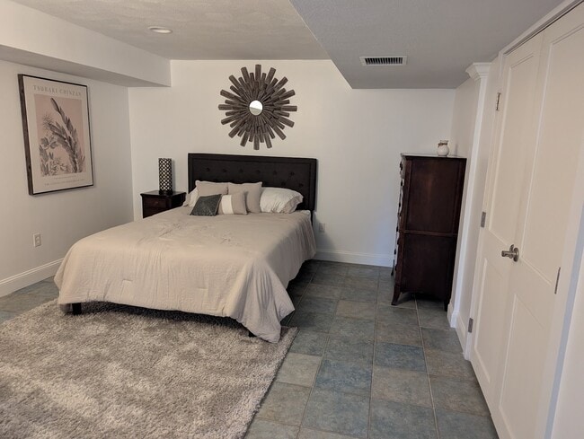 Photo - 208 Ten Rod Rd Unidad 1 Bedroom 1 bath suite