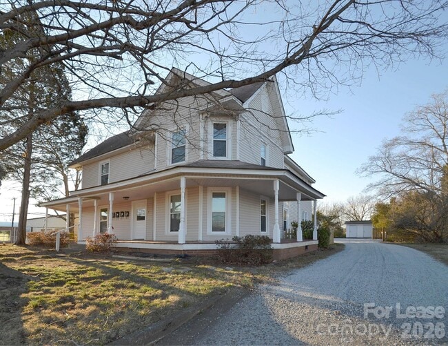 Photo - 405 N Main St Unit #2