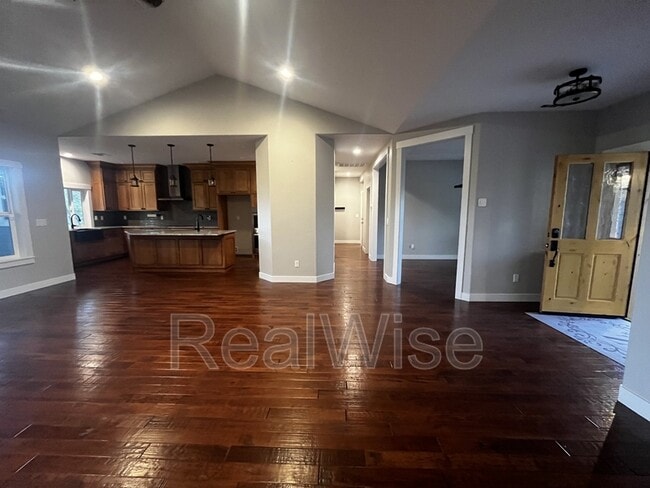 Photo - 235 Needlewood Dr